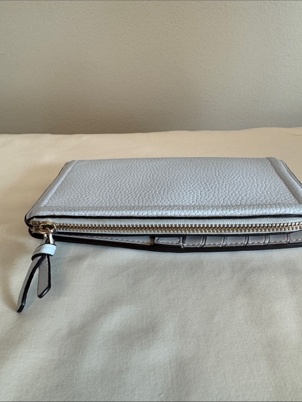 Kate Spade Wallet - Picture 4 of 10